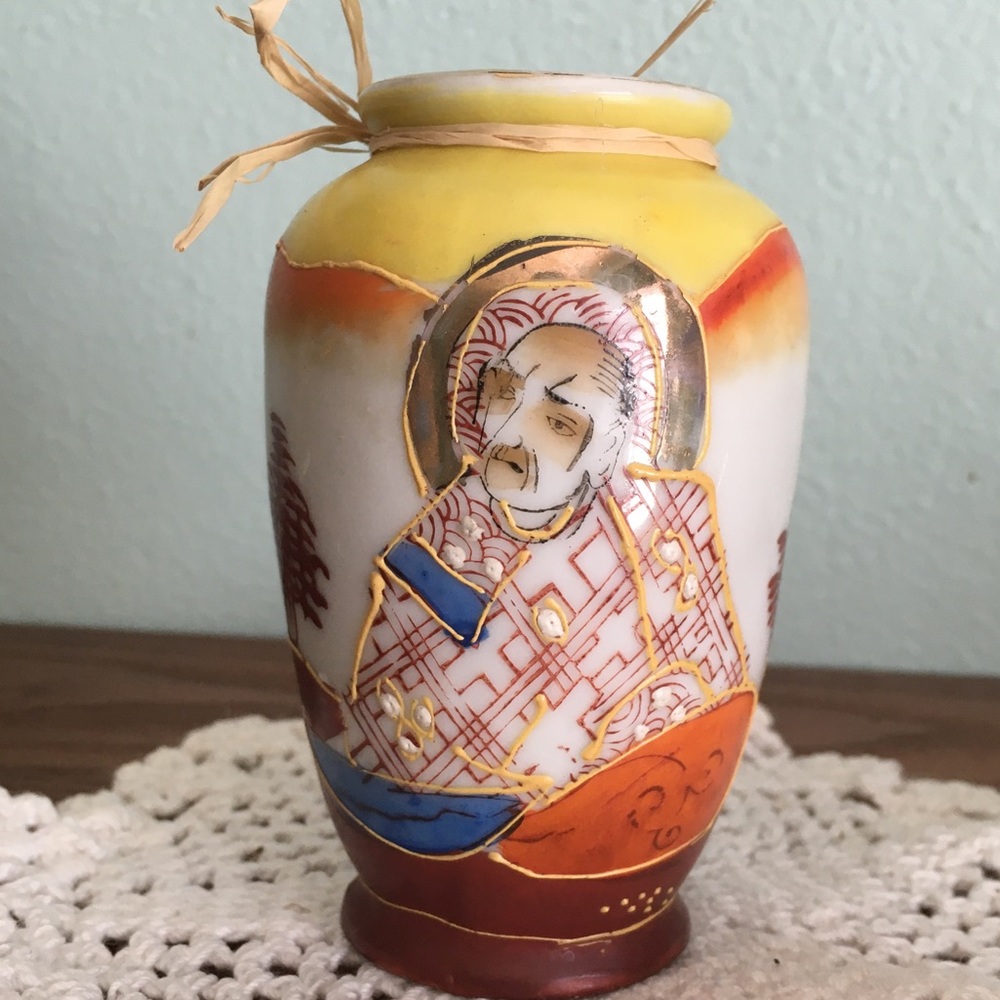 Occupied Japan Mini Vase Paste Relief